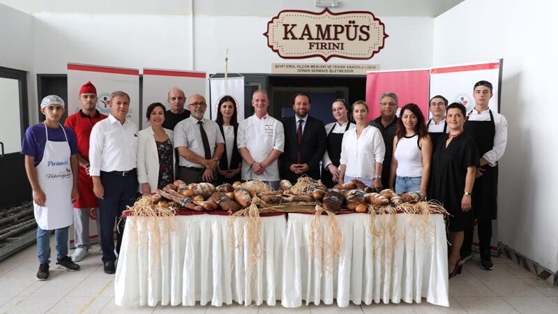 Bursa'da, Şehit Erol Olçok Mesleki ve Teknik Anadolu Lisesinde açılan