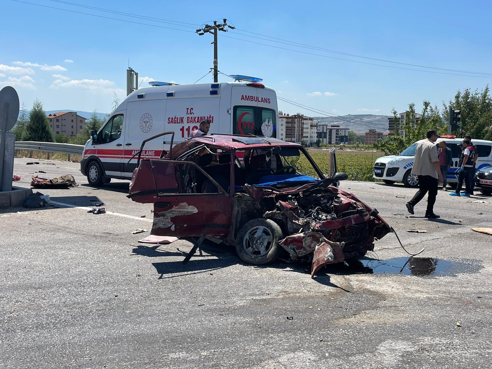 Bursa’da kaza: 3 ölü, 1 yaralı Bursa’da kaza: 3 ölü, 1 yaralı