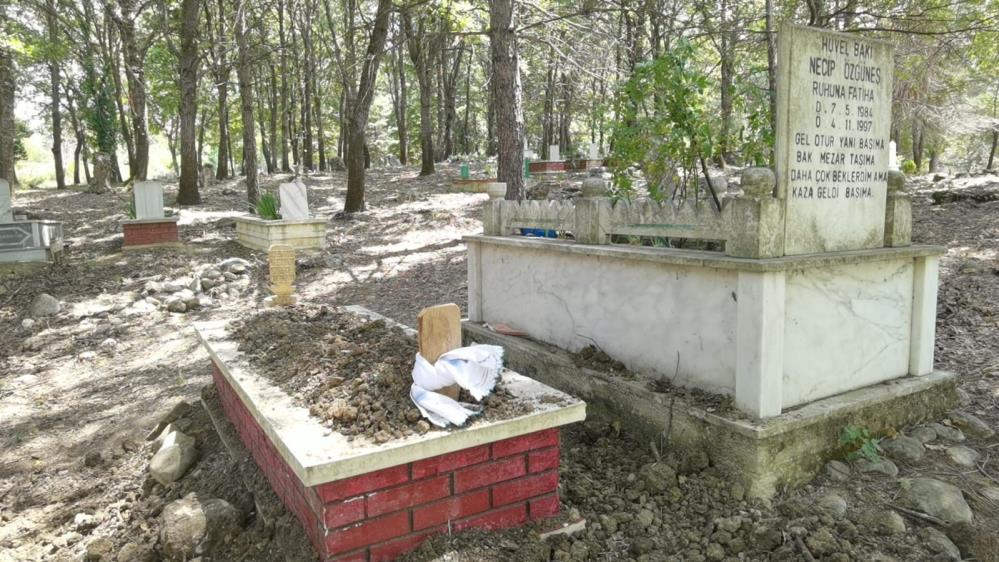 Bursa’da dere yatağında ölü bulunmuştu! Son yolculuğuna uğurlandı