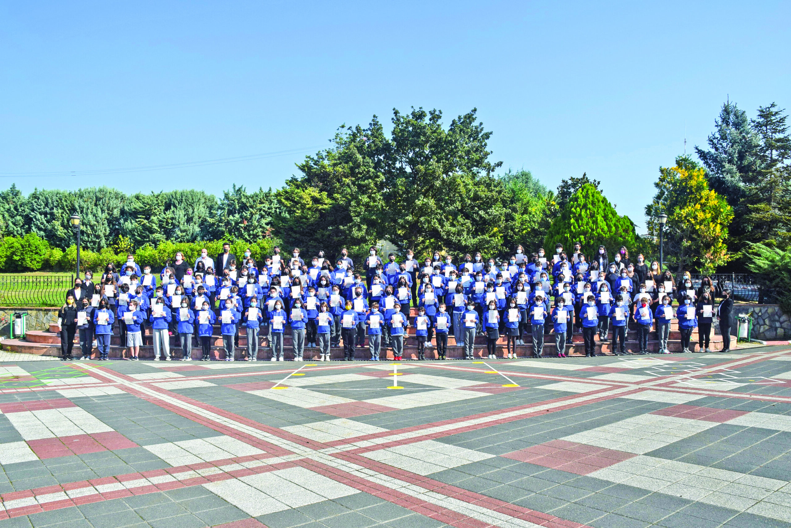 Emine Örnek’ten üstün Cambridge başarısı Emine Örnek’ten üstün Cambridge başarısı