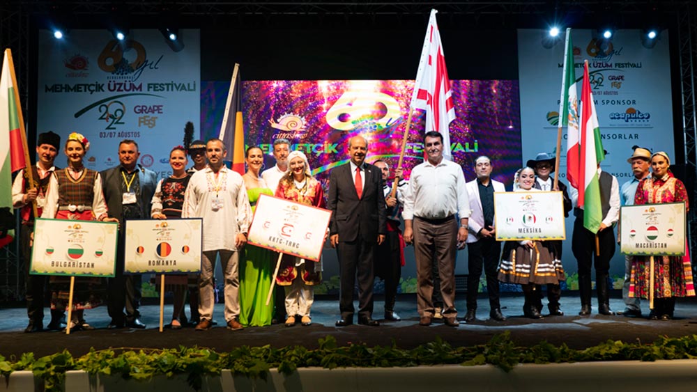 Yavru Vatan’da kardeş buluşması