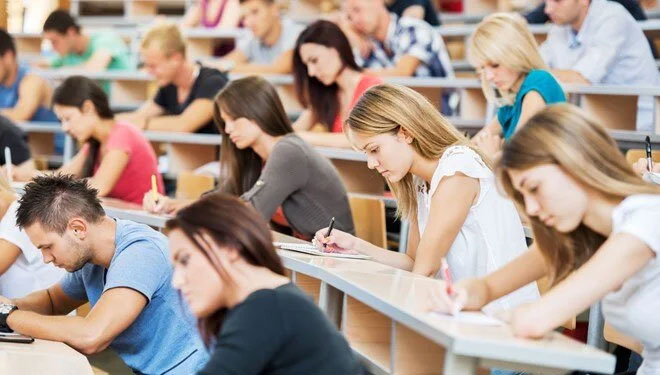 YÖK Başkanı Özvar’dan vakıf üniversitelerine ‘ücret’ çağrısı