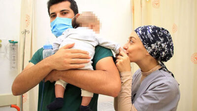 Babasının kaçırıp hastaneye bıraktığı 5 aylık Arel bebek, ailesine teslim edildi