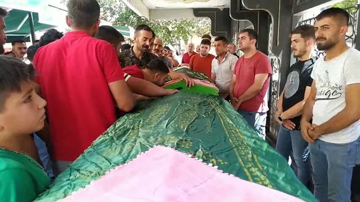 Kazada hayatını kaybeden kız kardeşler toprağa verildi