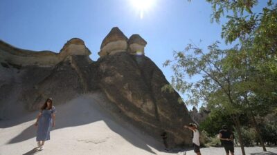 Türkiye'nin turizm zenginliğini anlatan tanıtım filmi çekimi için İtalya'dan gelen