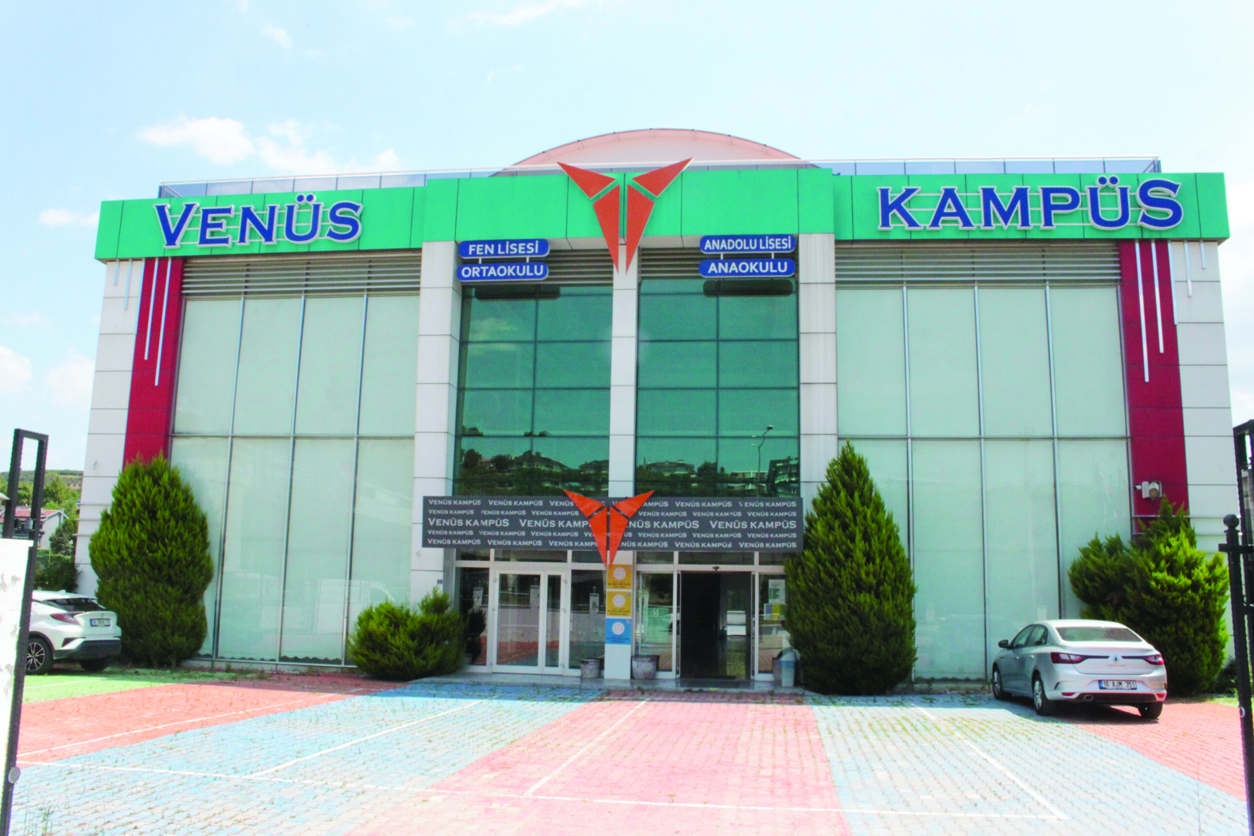 Bursa’nın güçlü yerel eğitim markası yeni döneme hazır; VENÜS KAMPÜS