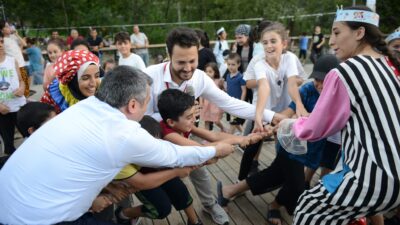 Başkan Yılmaz’dan çocuklara sürpriz