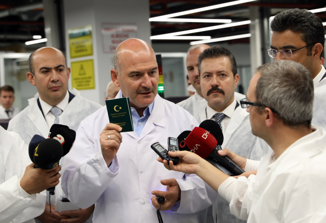 Yerli pasaport üretimi başladı