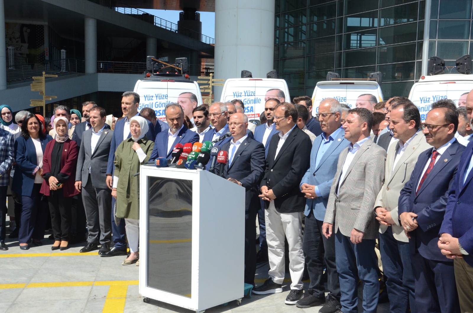 AK Parti Bursa’dan yeni program; ‘Yüz Yüze 100 gün’