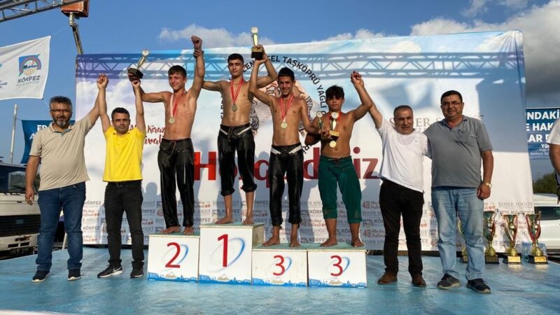 Bursa Büyükşehir Belediyesporlu güreşçilerden 2 organizasyonda 9 madalya Bursa Büyükşehir Belediyesporlu güreşçiler Taşköprü ve Şile’de katıldıkları 2 organizasyonda