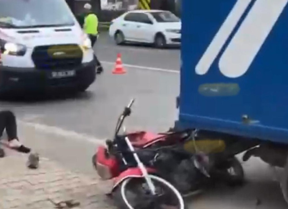 Bursa’da korkunç kaza! 1 ölü, 1 yaralı Bursa’da korkunç kaza! 1 ölü, 1 yaralı