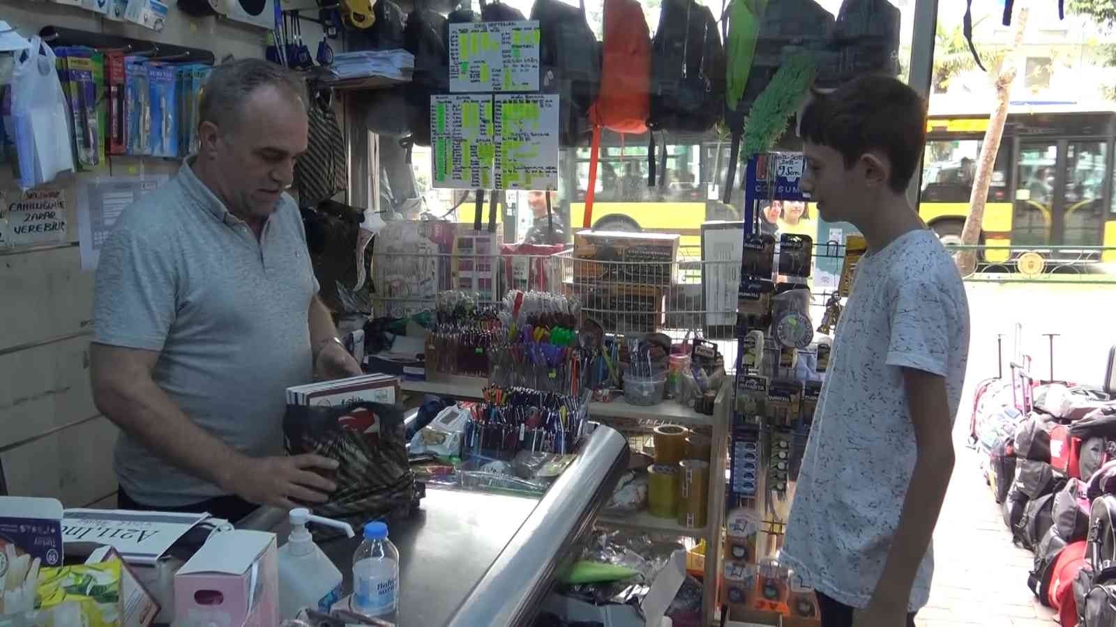 Bursa’da eski kitabını getirene kırtasiye bedava!