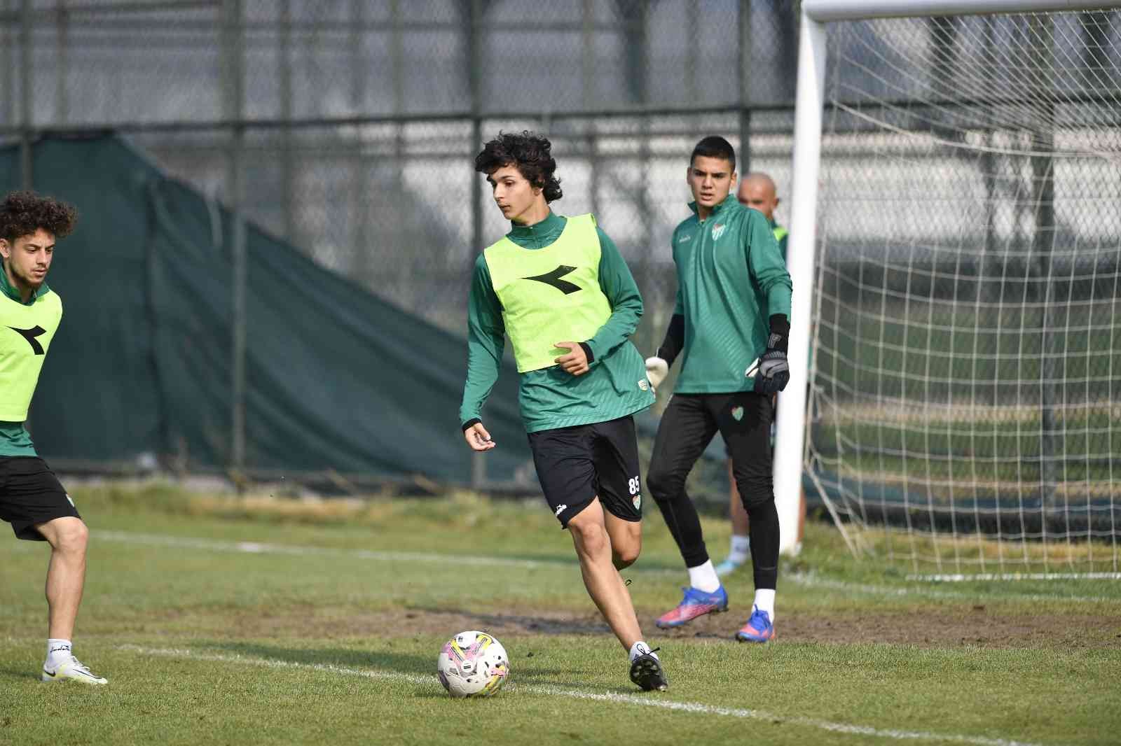 Bursaspor’un Afyon kampı sona erdi