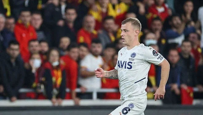 Fenerbahçe, Meyer ile yollarını ayırdı Fenerbahçe, Meyer ile yollarını ayırdı