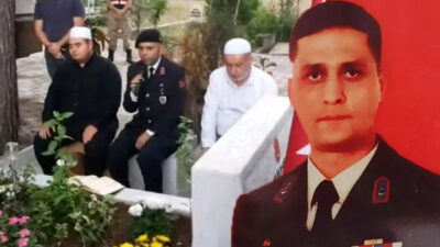 Şehit Başçavuş Ferhat Gedik, mezarı başında anıldı