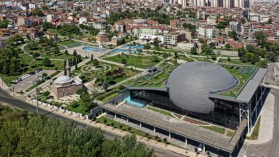 Dündar’ın VİP misafirleri Panorama’da büyüleniyor