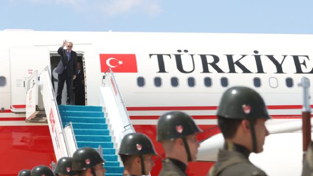 Cumhurbaşkanı Erdoğan, Rusya’ya gitti