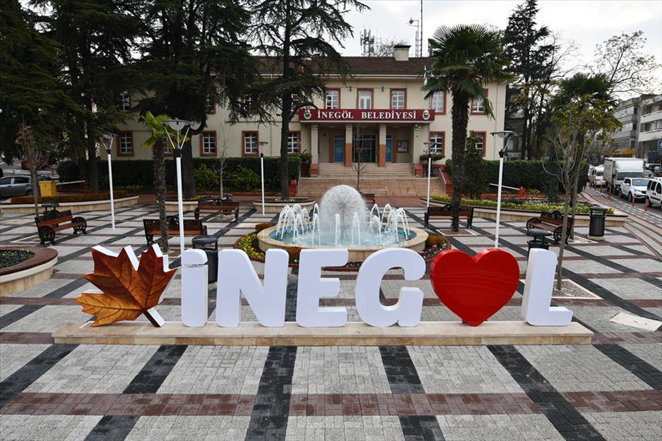 İnegöl Belediyesi’nden inşaat işleri…