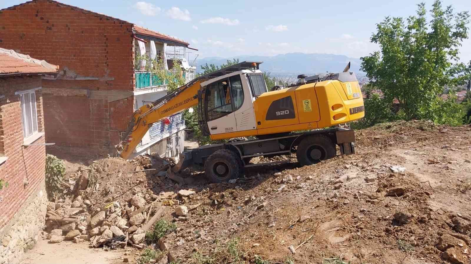 Osmangazi’de metruk bina sorununa kökten çözüm