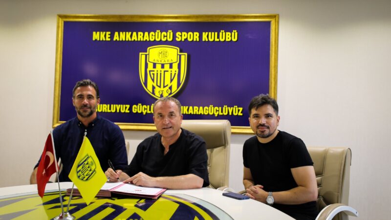 Ankaragücü'nden Mustafa Dalcı'dan boşalan teknik direktörlüğe Ömer Erdoğan getirildi...