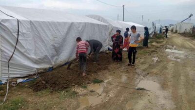 Bursa’da sağanak yağmur sonrası 300 kişi tahliye edildi
