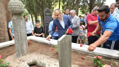 Softaoğlu Mehmed Pehlivan dualarla anıldı