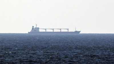 Ukrayna’dan tahıl sevkiyatı: İlk gemi İstanbul Boğazı’na ulaştı