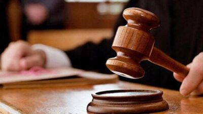 Yargıtay’dan ’yanaktan öpme’ kararı