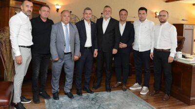 Bursaspor yönetiminden Burkay’a ziyaret