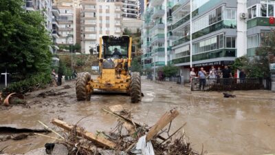 Bursa’nın sellerle zor sınavı!