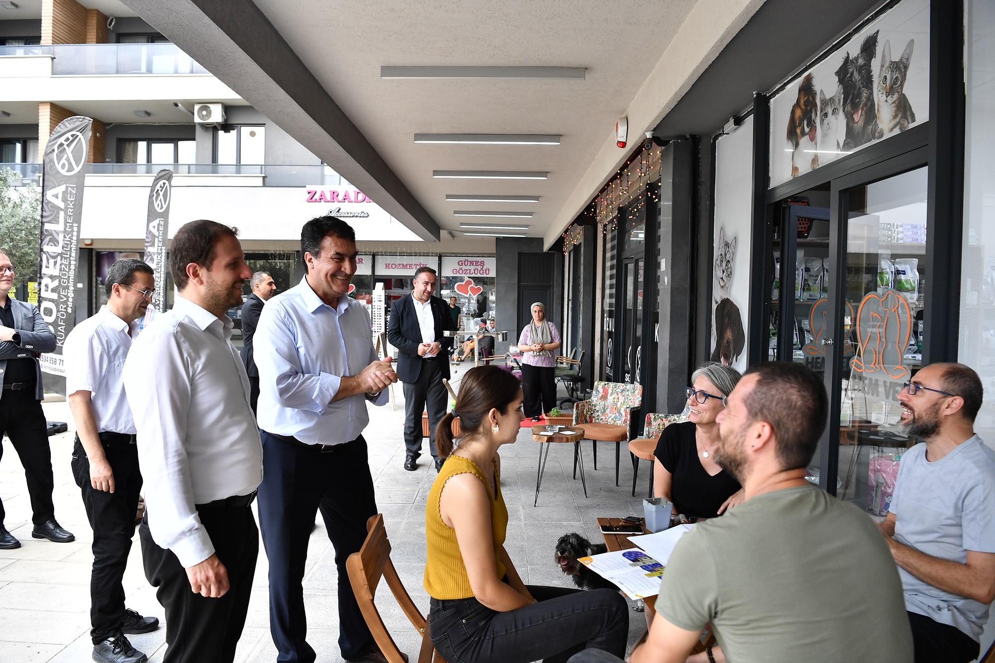 Osmangazi’de Vatandaşla ‘Yüz Yüze’ Buluşma Osmangazi’de Vatandaşla ‘Yüz Yüze’ Buluşma