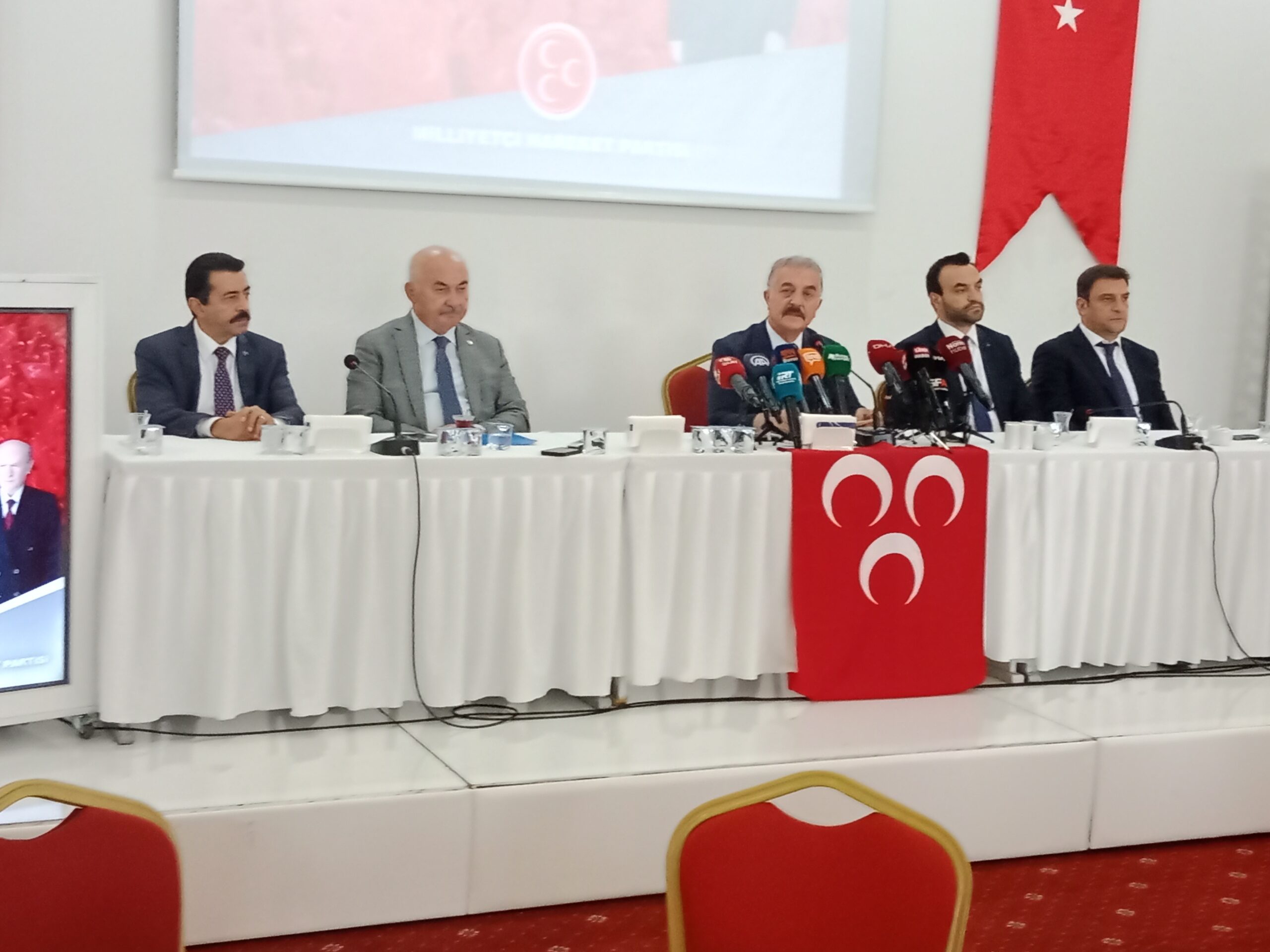 MHP’nin hedefi: Erdoğan’ın seçilmesi, Meclis’te anayasa değiştiren çoğunluk!