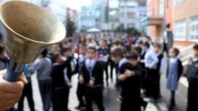 19 milyon öğrenci ders başı yaptı