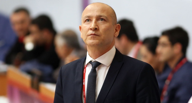 Ceyhun Yıldızoğlu ile yollar ayrıldı Ceyhun Yıldızoğlu ile yollar ayrıldı