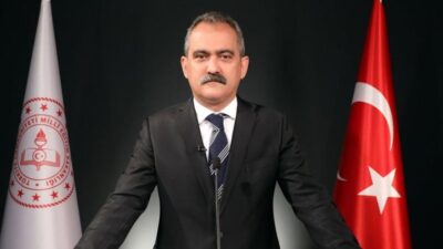 Bakan Özer eğitim fakültelerinin dekanları ile bir araya geldi