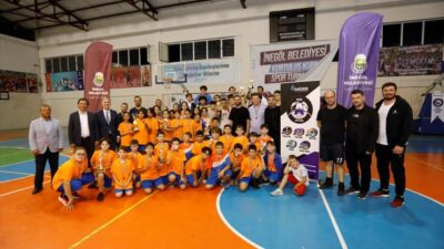Sokak basketbolu turnuvasında kupalar sahibini buldu