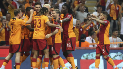 Galatasaray maç fazlasıyla liderlik koltuğuna oturdu