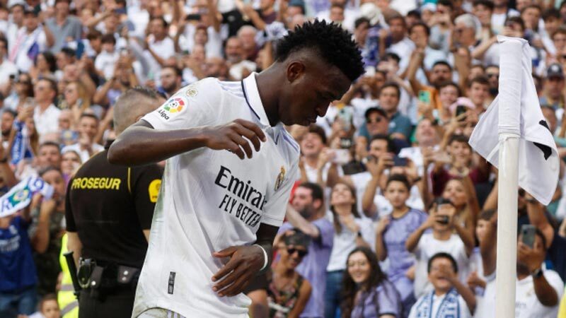 Vinicius Junior’a yapılan ırkçılığa büyük tepki İspanya'nın Real Madrid takımında forma giyen 22 yaşındaki Brezilyalı forvet