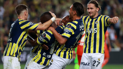 Fenerbahçe devleri solladı