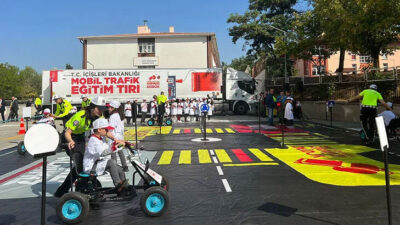 Bakanlar Soylu ve Özer, ‘trafikte yaya önceliği’ iş birliği protokolünü imzaladı