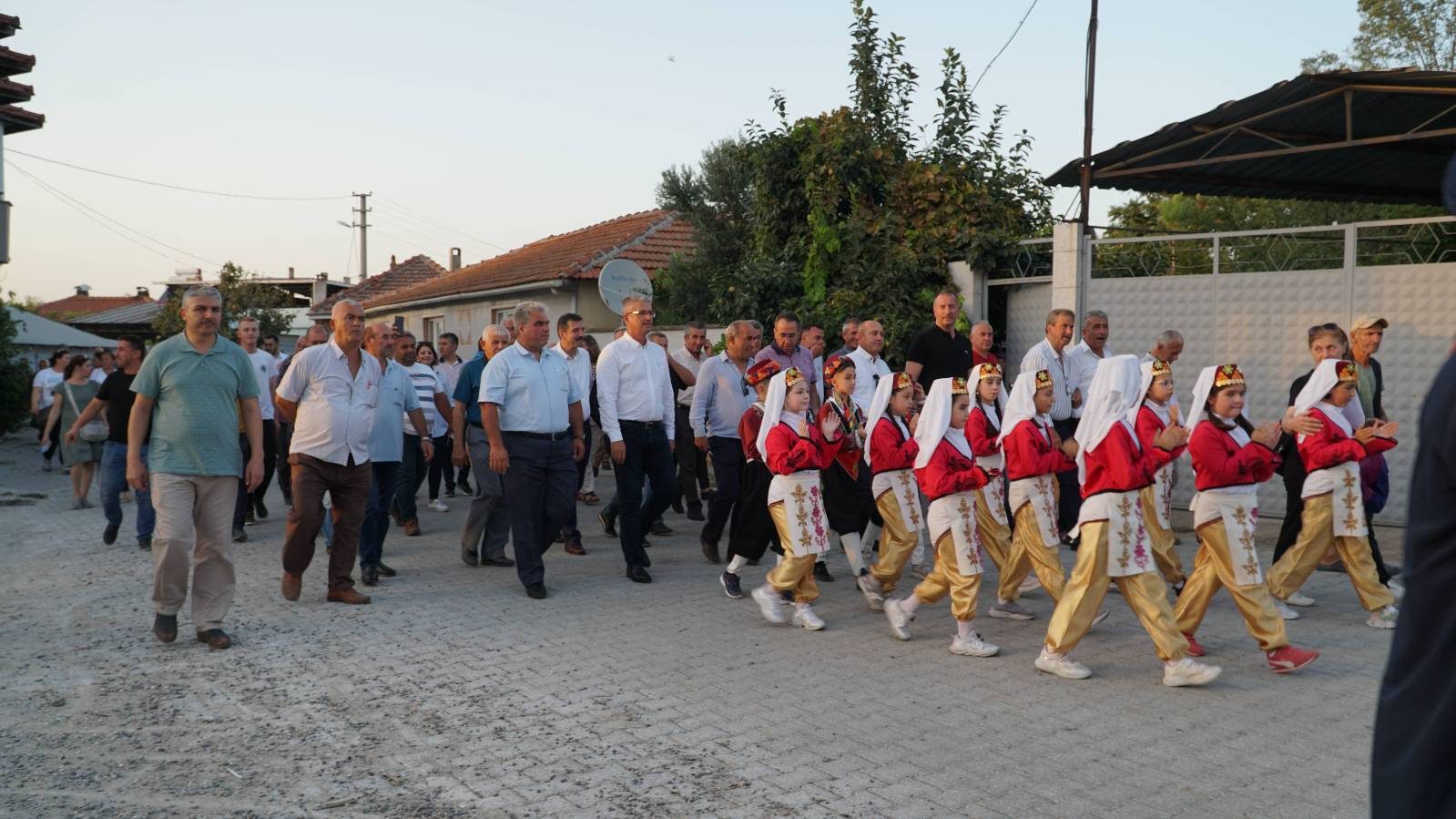 7. GELENEKSEL ÇELTİKÇİ KAPYA BİBERİ FESTİVALİNE YOĞUN İLGİ 7