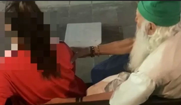 70 yaşındaki sözde şifacıdan mide bulandıran hareketler