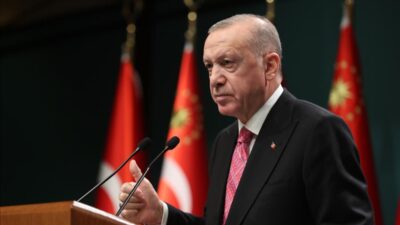 Cumhurbaşkanı Erdoğan duyurdu! Avrupa’da iki ülkeye daha kimlik kartı ile seyahat dönemi