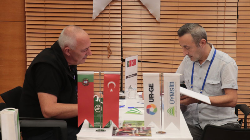 ‘Bursa siyahı’ için geldiler