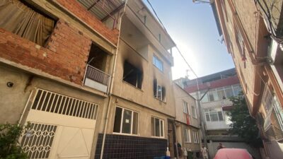 Bursa’da 3 katlı binada yangın! 1 kişi ağır yaralı