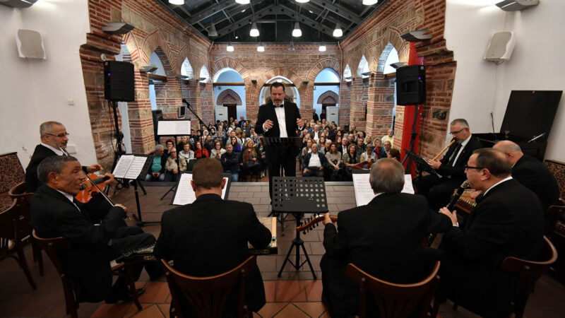Osmangazi’de koro kayıtları başladı Osmangazi Belediyesi Türk Sanat Müziği ve Türk Halk Müziği Toplulukları,