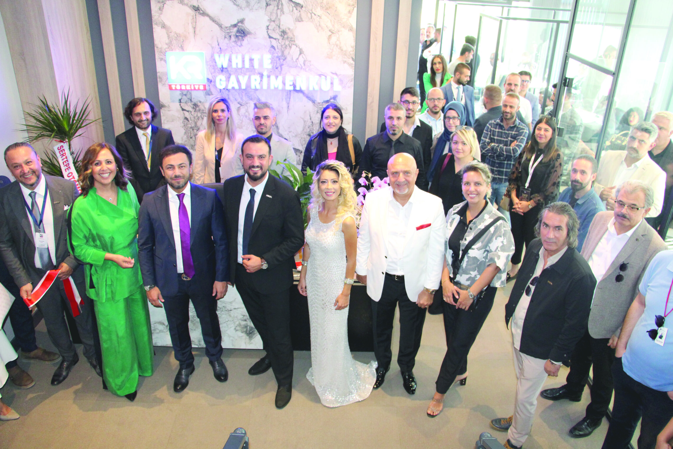 Kristal’in en yeni ofisi Bademli’de açıldı Kristal’in en yeni ofisi Bademli’de açıldı