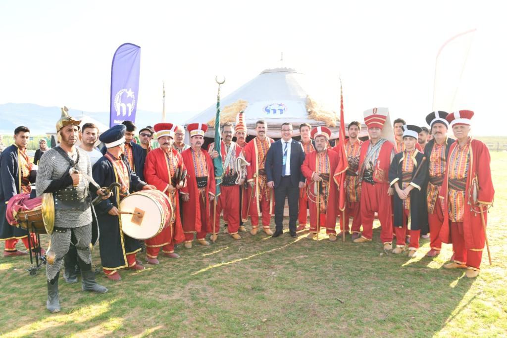 Mustafakemalpaşa da ‘Biriz’ dedi