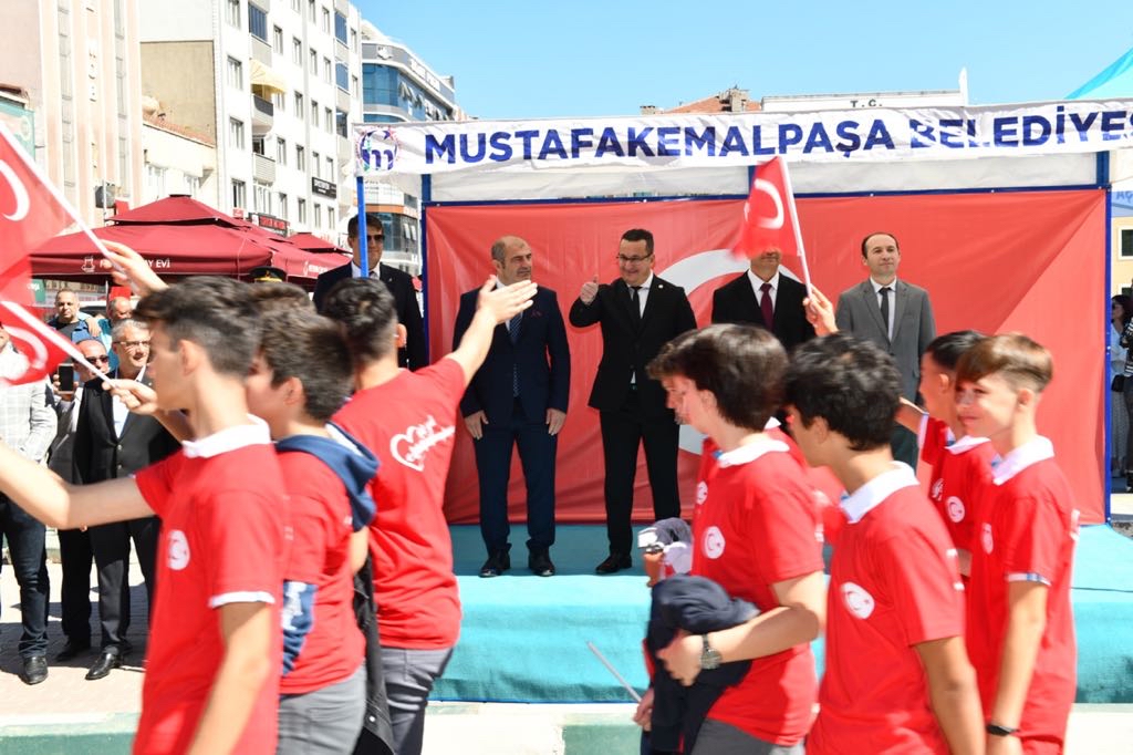 Mustafakemalpaşa’da kurtuluş coşkusu