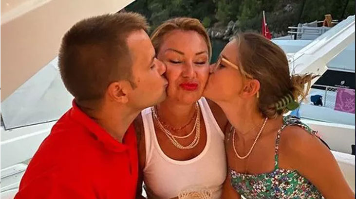 Pınar Altuğ kızı Su ile pozlarını paylaştı! “Aynı babası” yorumuna yanıt